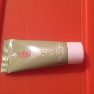 Anti- Aging Lip Treatment